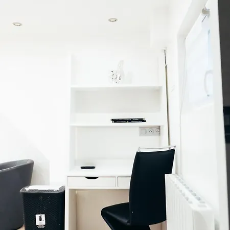 Apartment Kimia House Osny